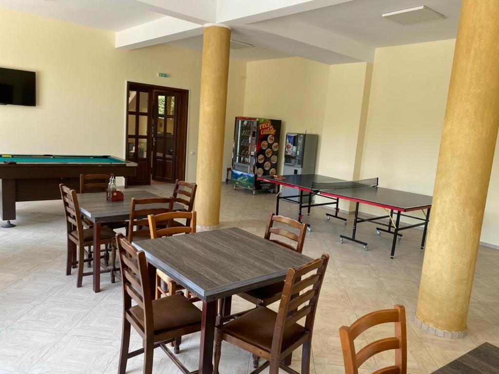 Pensiunea Casa Soarelui Simian 外观 照片